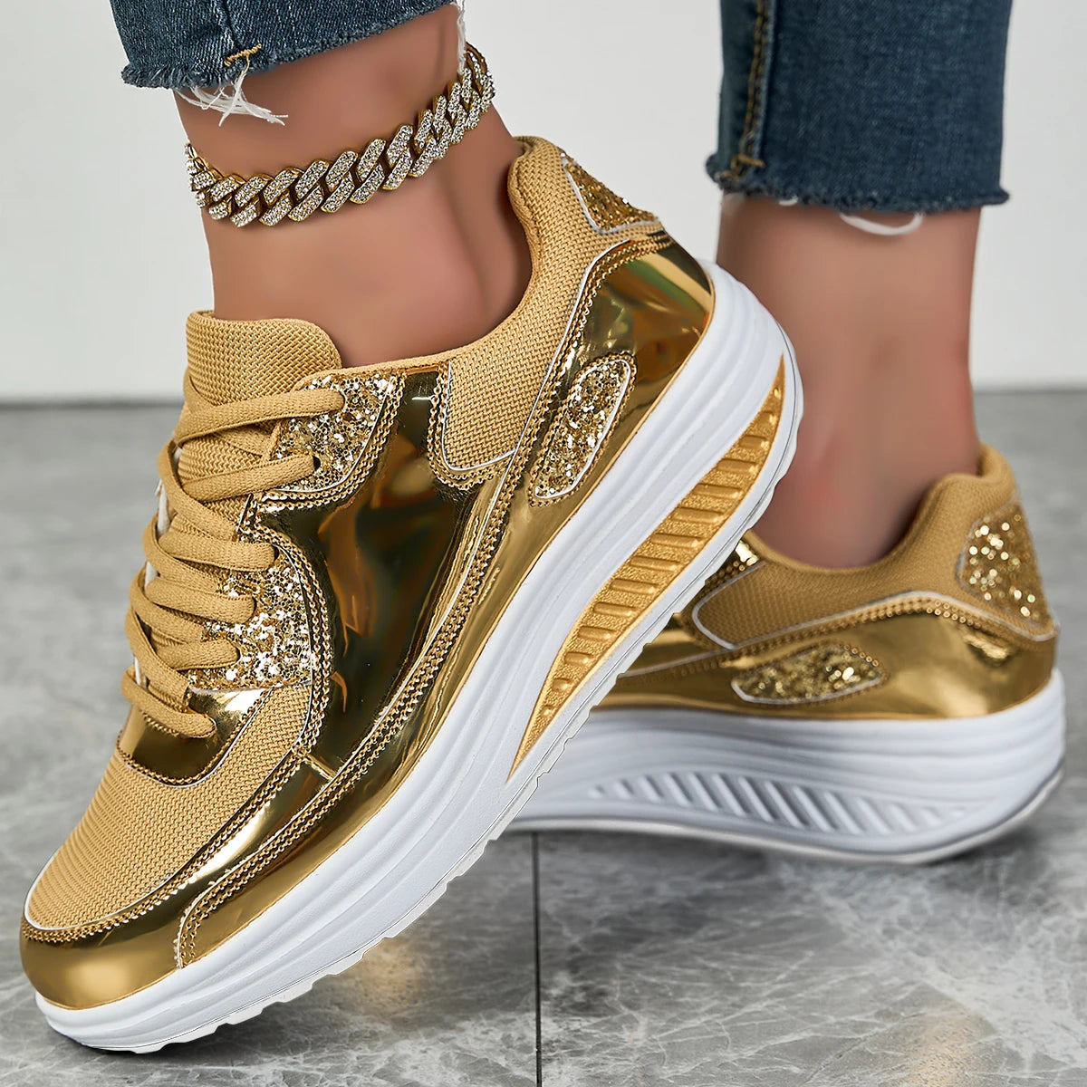 Nova Glow Platform Sneakers