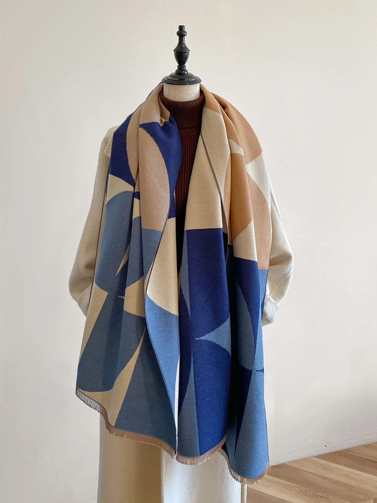 Santana Geometric Scarf