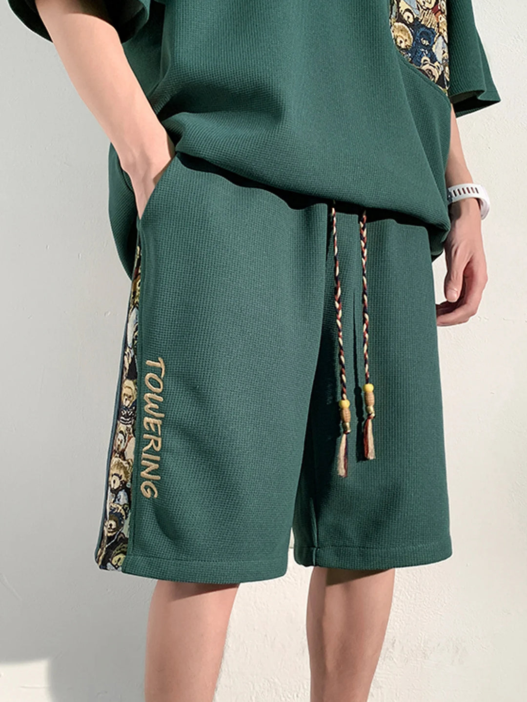 Signal Graphic Waffle Set